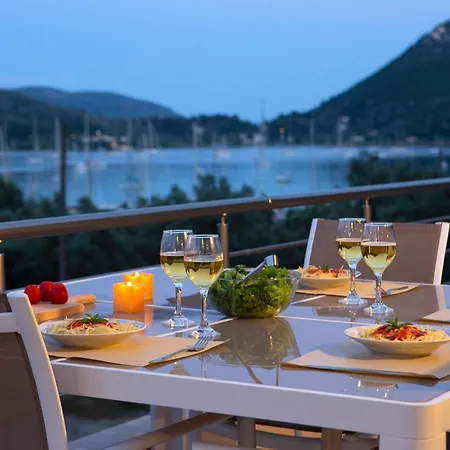 Neora Villa Agios Christoforos (Lefkada)